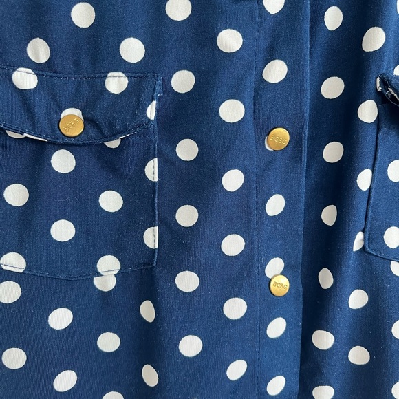 BCBG MaxAzria Polka Dot Snap Button Down Cap Sleeve Blue & White M - Picture 6 of 7